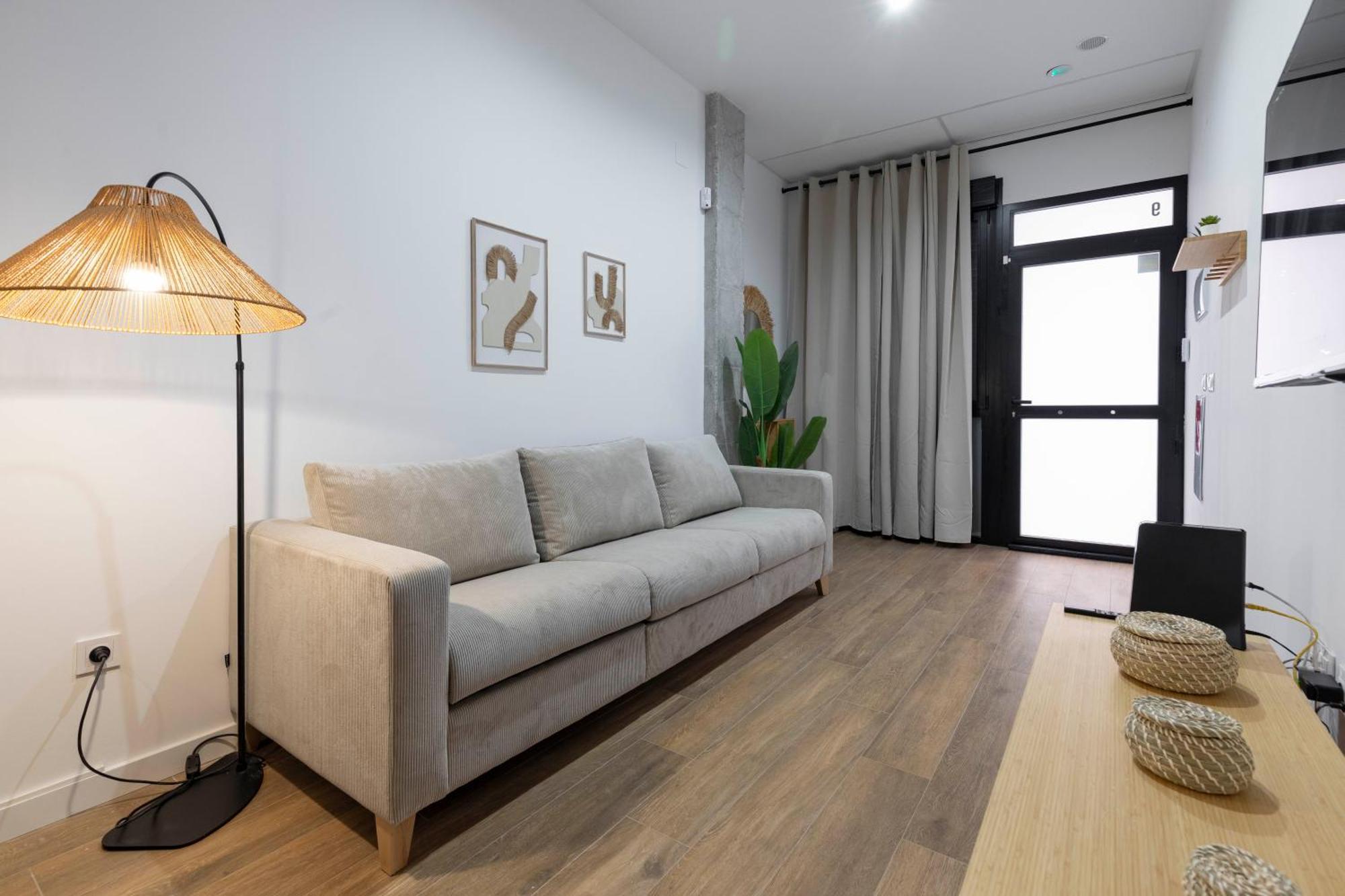 Travel Habitat Mediterranean Suites فالنسيا المظهر الخارجي الصورة
