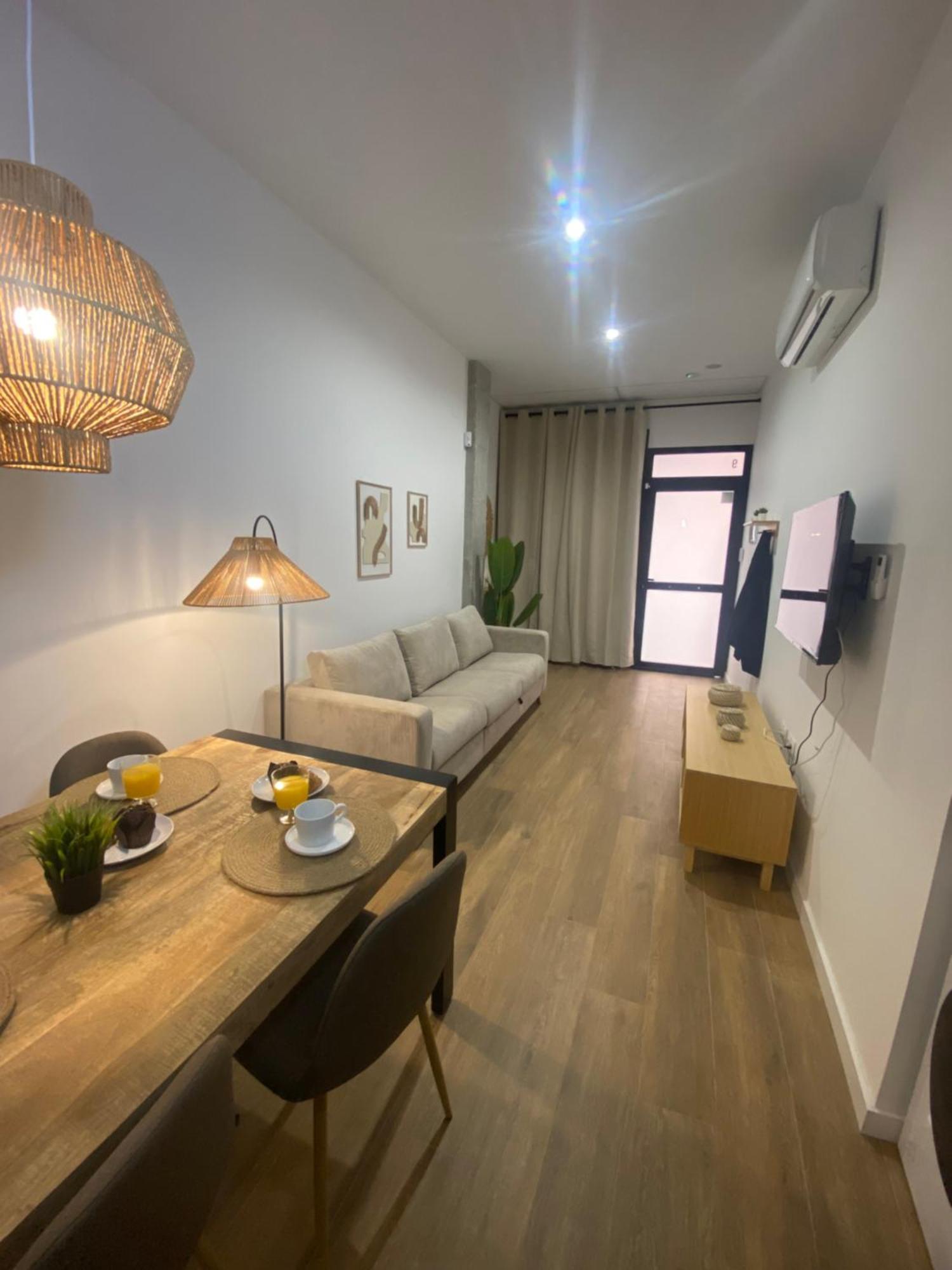 Travel Habitat Mediterranean Suites فالنسيا المظهر الخارجي الصورة