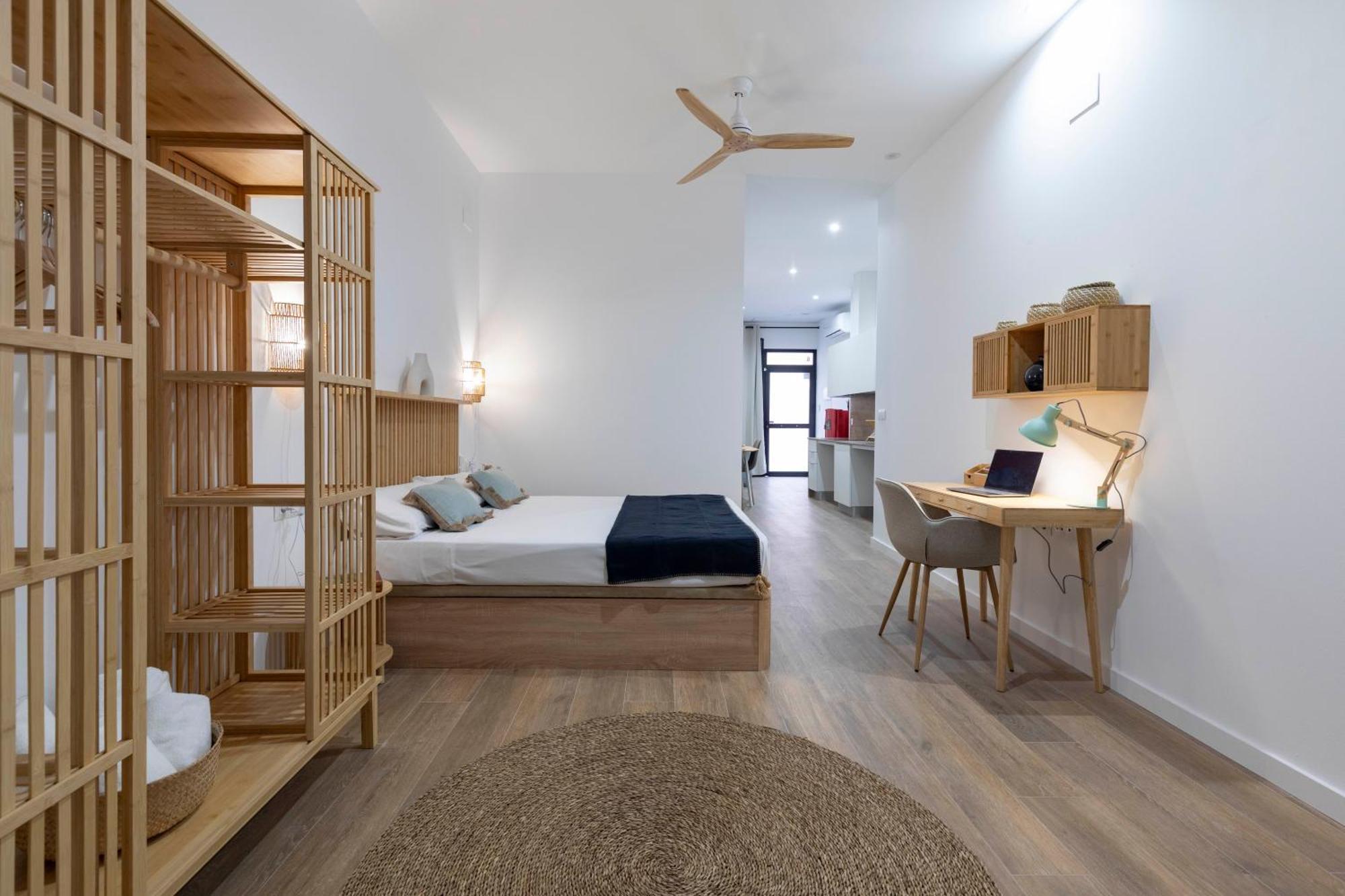 Travel Habitat Mediterranean Suites فالنسيا المظهر الخارجي الصورة