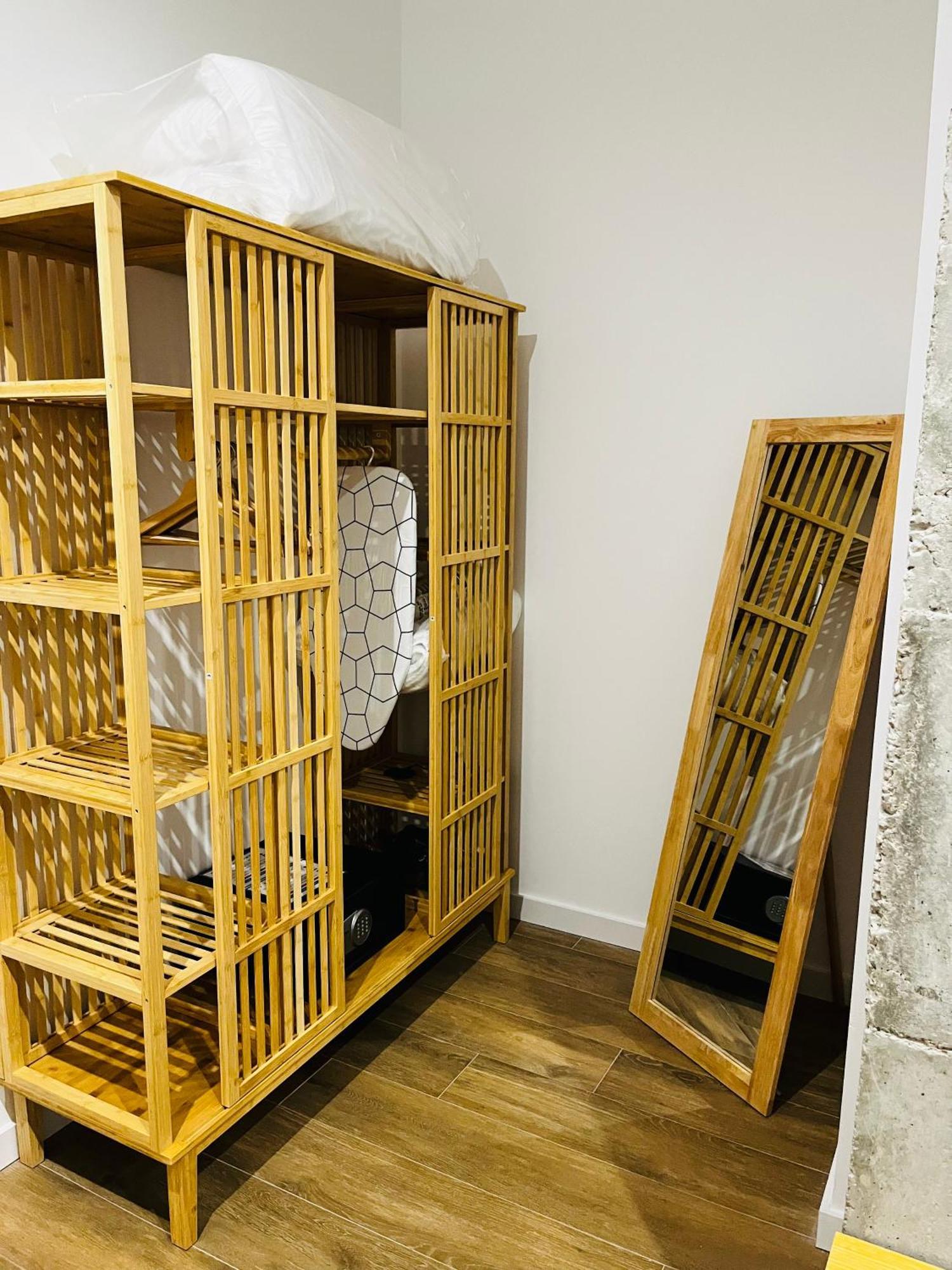 Travel Habitat Mediterranean Suites فالنسيا المظهر الخارجي الصورة