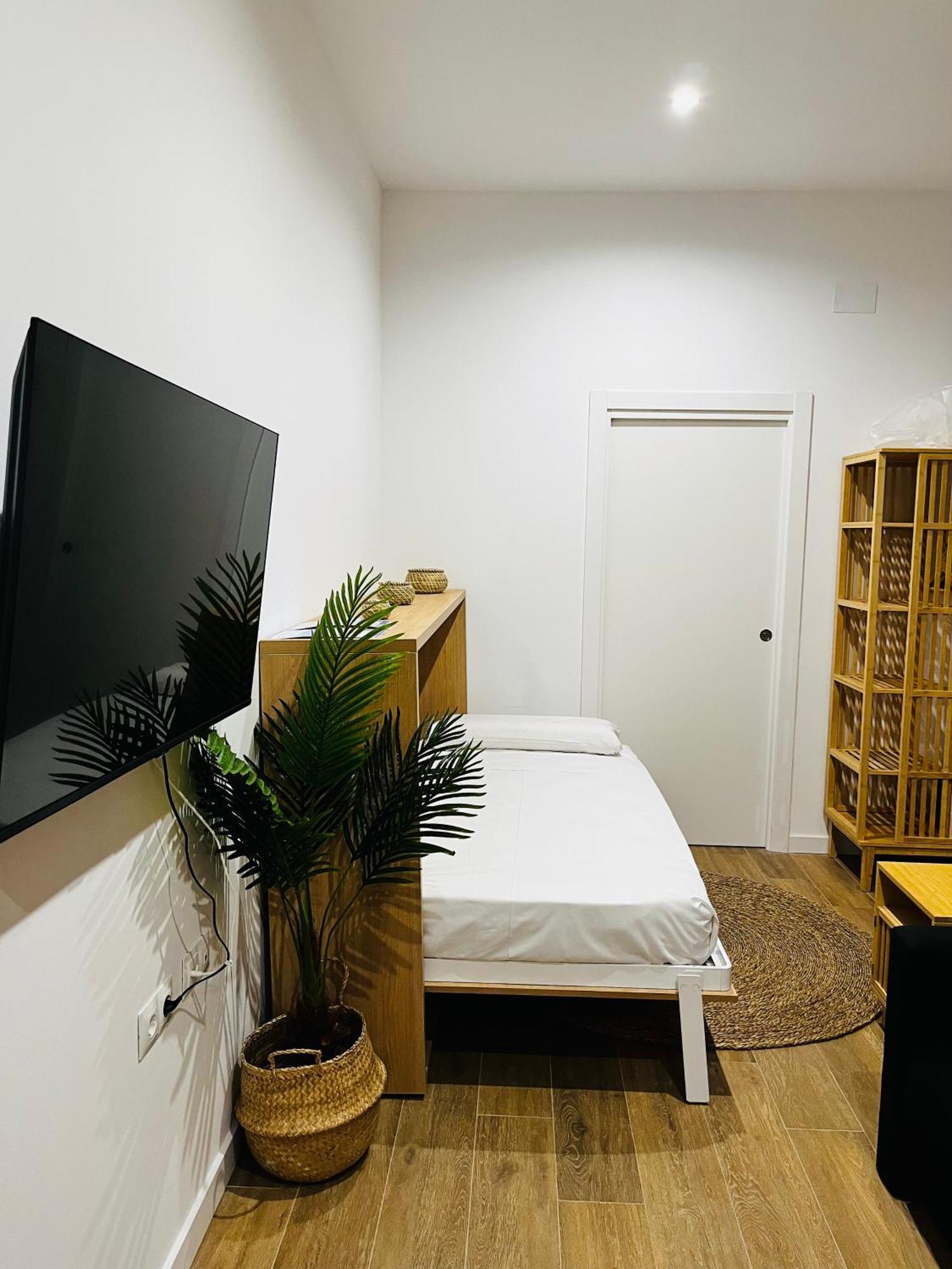 Travel Habitat Mediterranean Suites فالنسيا المظهر الخارجي الصورة