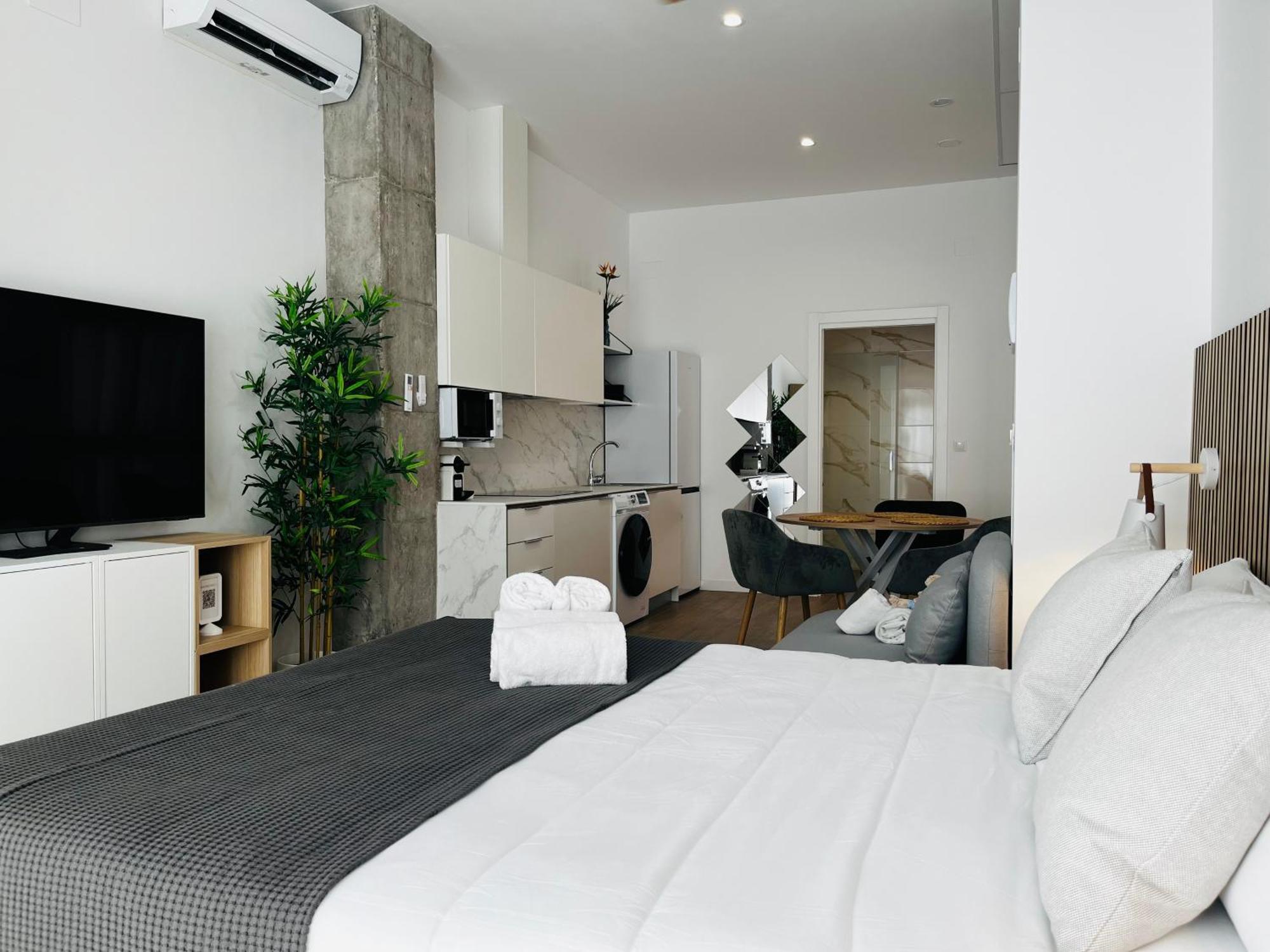 Travel Habitat Mediterranean Suites فالنسيا المظهر الخارجي الصورة